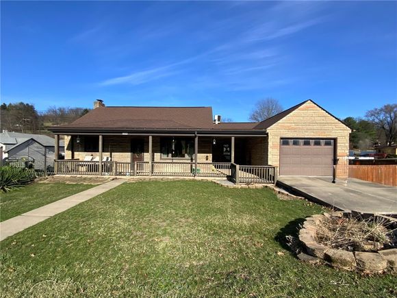 224 Fairview Rd