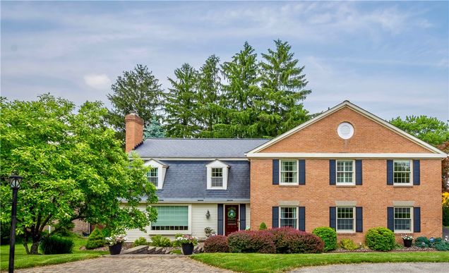 1061 Apple Hill Lane