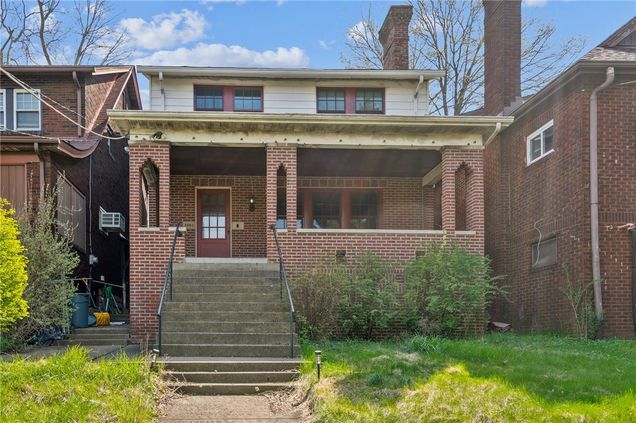 3482 Beechwood Blvd Squirrel Hill, PA House Active - Photo 1 of 18. Opens carousel modal