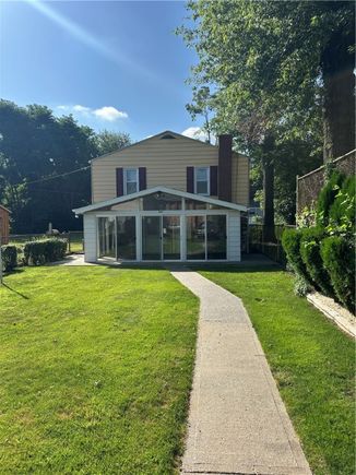 505 Diamond Aly Carnegie, PA Multifamily Active - Photo 1 of 44. Opens carousel modal