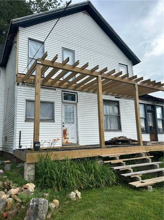 389 Main St Rockwood Boro, PA House Active - Photo 1 of 14. Opens carousel modal