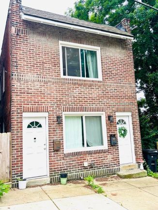 117 E Jefferson St Central North Side, PA House Active - Photo 1 of 13. Opens carousel modal