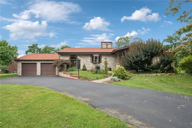 353 Linnwood Rd