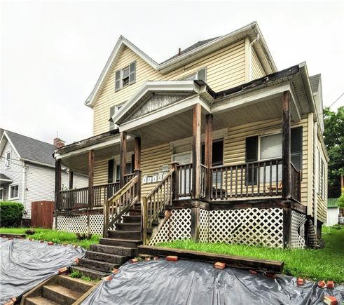 209 N 4th St Youngwood, PA Multifamily Active - Photo 1 of 30. Opens carousel modal