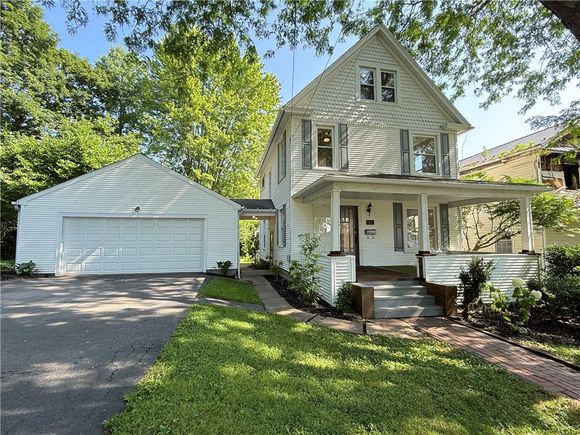 213 E Market Street