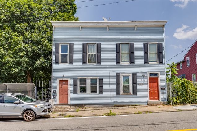 3162 3164 Shadeland Ave Marshall Shadeland, PA Multifamily Active - Photo 1 of 25. Opens carousel modal