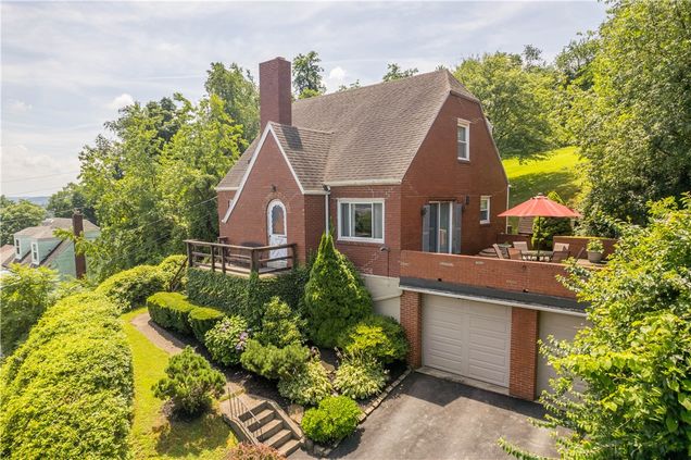 4410 Glencairn St West Mifflin, PA House Active - Photo 1 of 30. Opens carousel modal