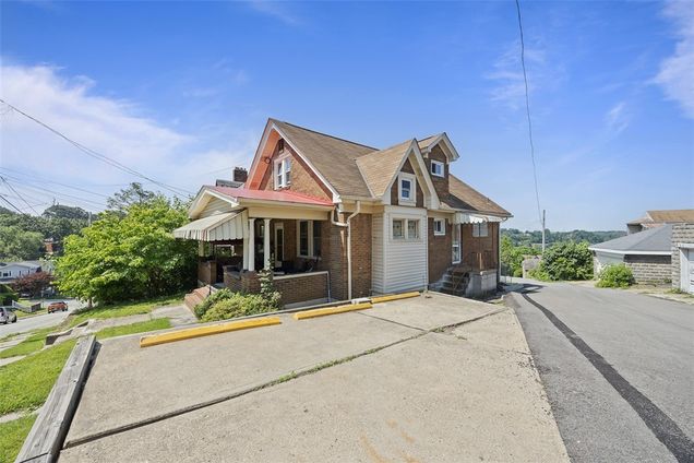 3224 Bookman Avenue Brentwood, PA Multifamily Active - Photo 1 of 29. Opens carousel modal