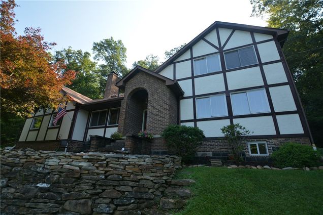 2576 Wexford Run Rd