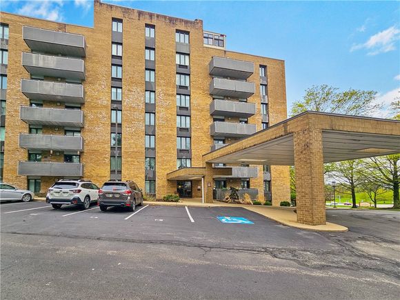 820 E Beau Street Unit 2J South Strabane, PA Condo Active - Photo 1 of 44. Opens carousel modal