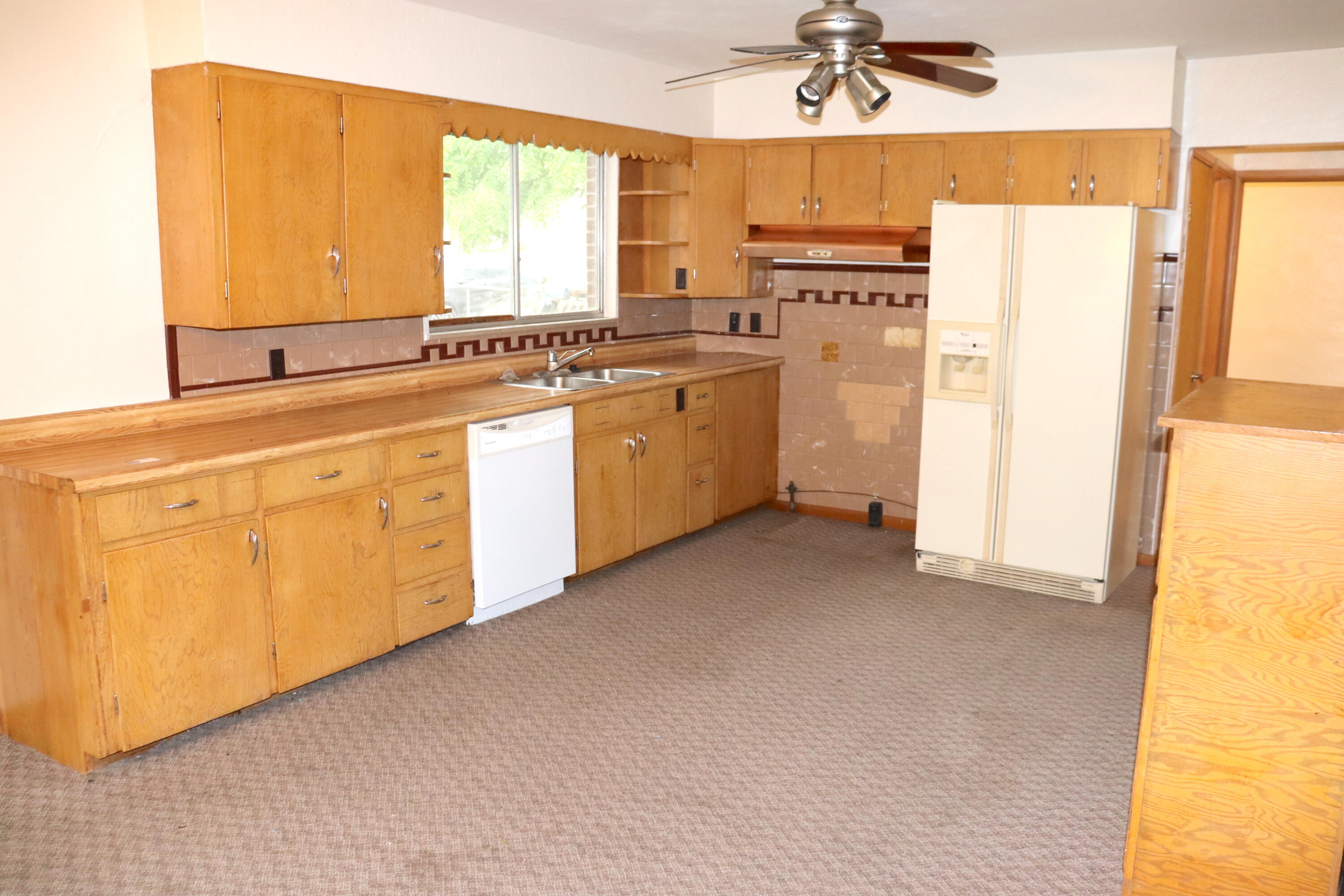 106 W 4th St, Lockwood, MO 65682 Estately 🧡 MLS 60263645