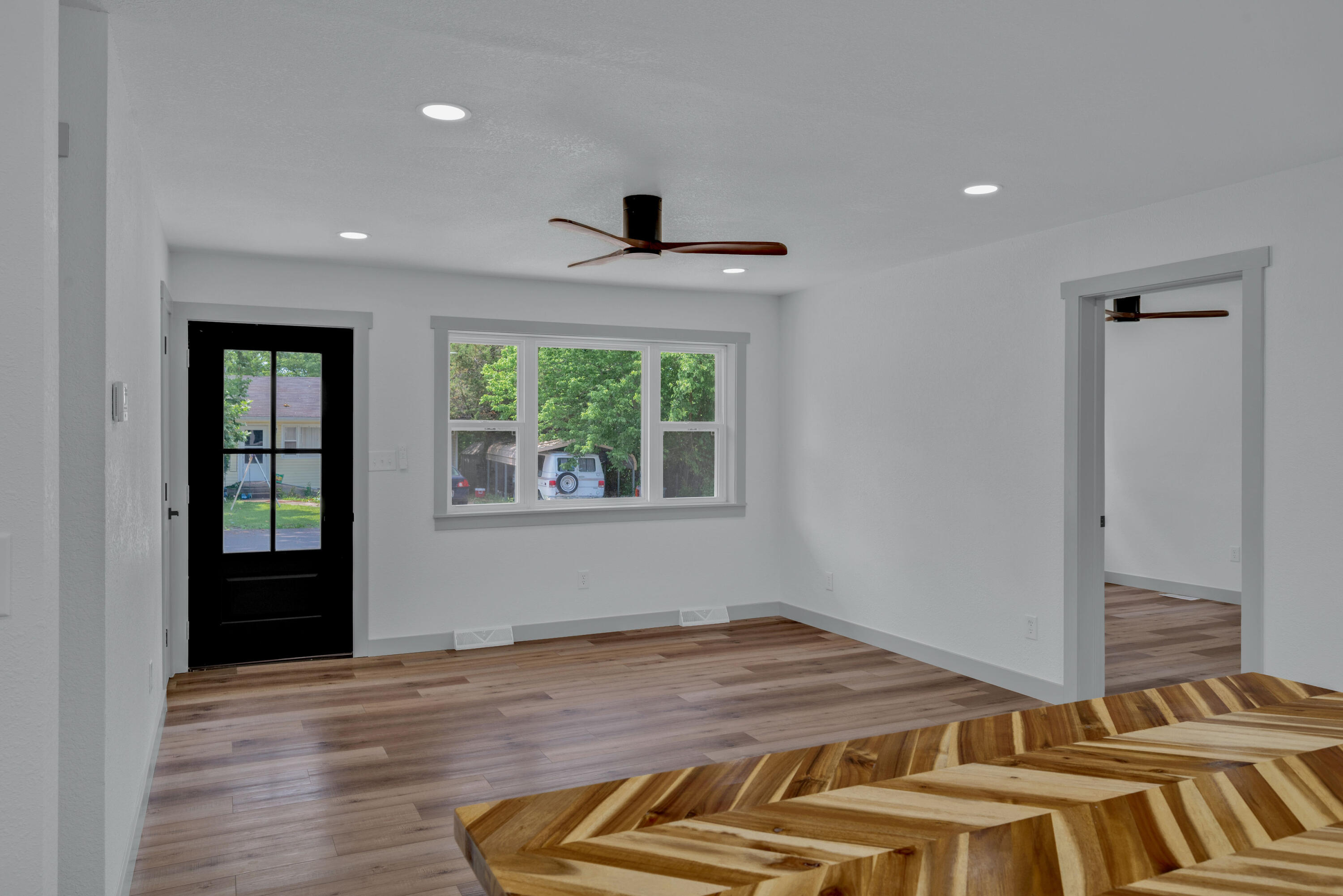 149 N Riley St, Goodman, MO 64843 Estately 🧡 MLS 60270139