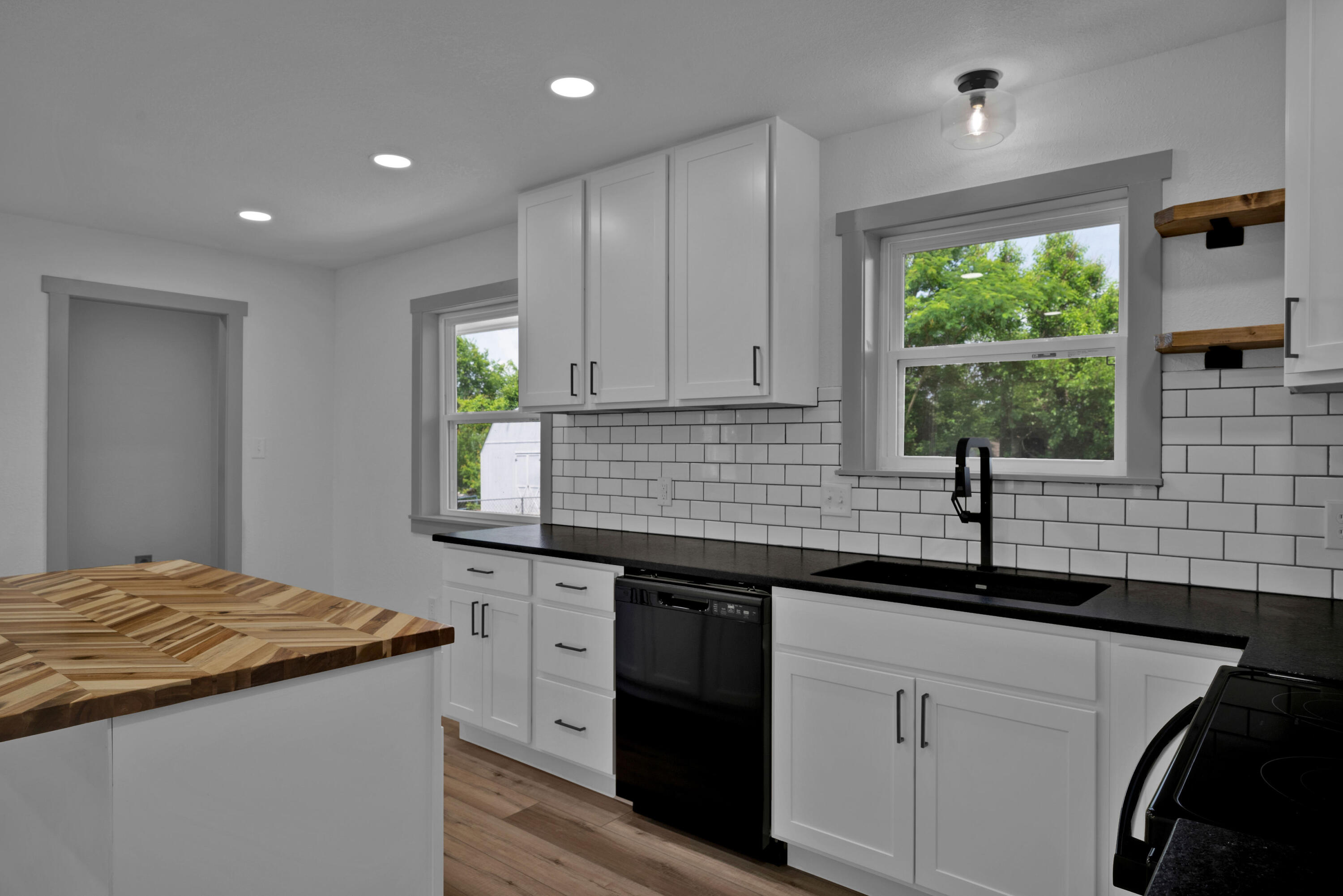 149 N Riley St, Goodman, MO 64843 Estately 🧡 MLS 60270139