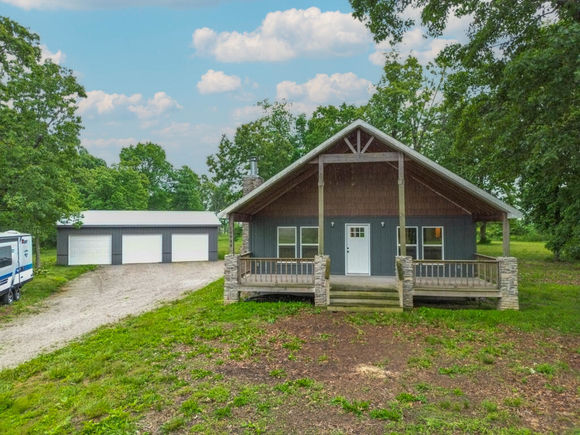 16944 Private Road 1086 Cassville, MO House Sold - Photo 1 of 36. Opens carousel modal