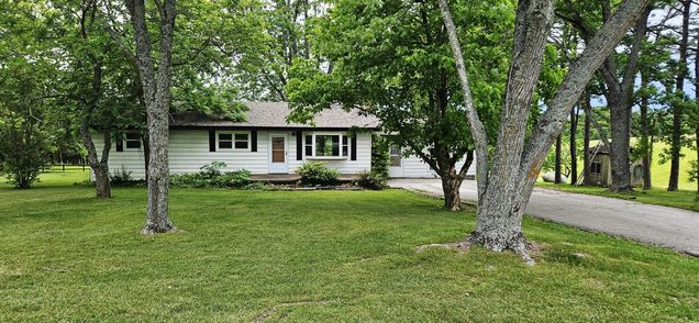 81 Stones Lane Spokane, MO House Sold - Photo 1 of 39. Opens carousel modal