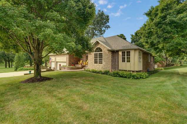 2510 W Scenic Drive Ozark, MO House Active - Photo 1 of 49. Opens carousel modal