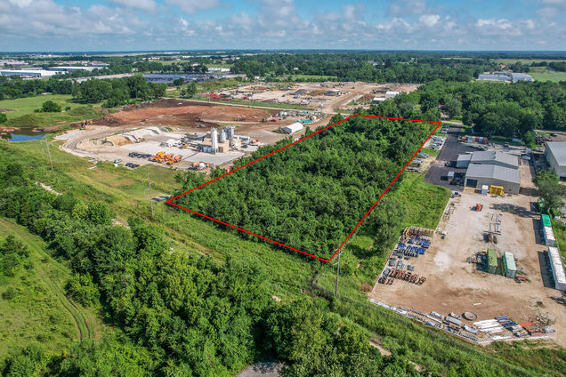 3702 W Nichols Street Springfield, MO Plot of land Active - Photo 1 of 12. Opens carousel modal
