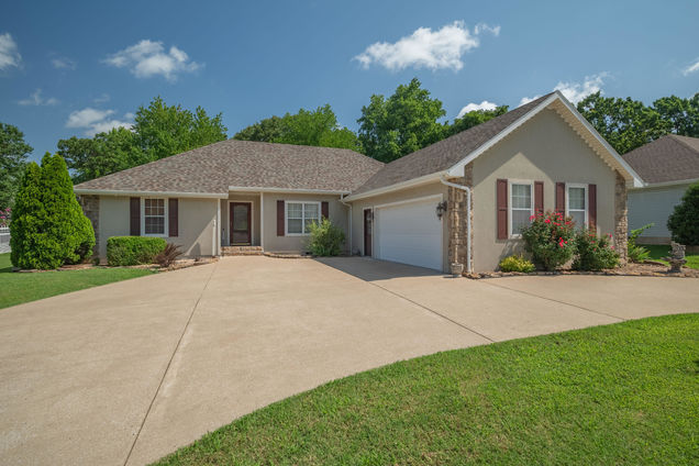 3425 E Ten Pin Lane