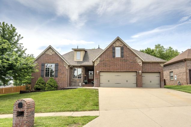 5895 S Teters Court Springfield, MO House Active - Photo 1 of 48. Opens carousel modal