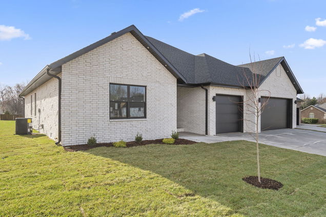 2048 N Sun Valley Drive Springfield, MO House Active - Photo 1 of 27. Opens carousel modal