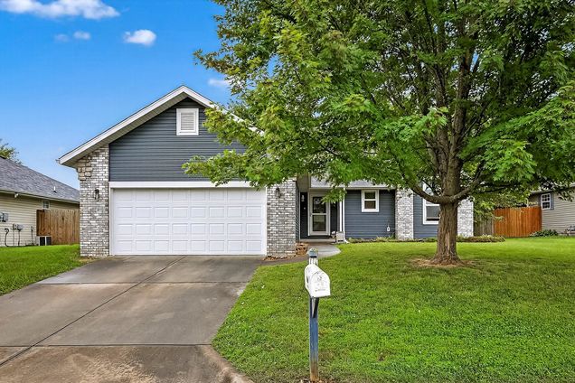 316 W Shawnee Court Clever, MO House Active - Photo 1 of 24. Opens carousel modal