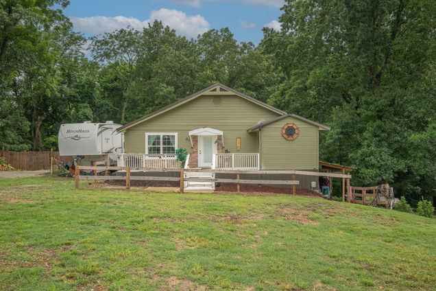 80 Pleasant Ridge Road Pineville, MO House Active - Photo 1 of 40. Opens carousel modal