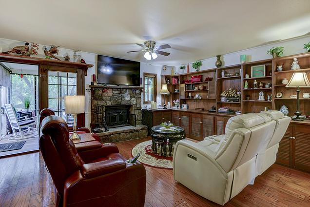 Briansn 598 Lake Shore Dr, Branson, MO 65616 | MLS# 60337228