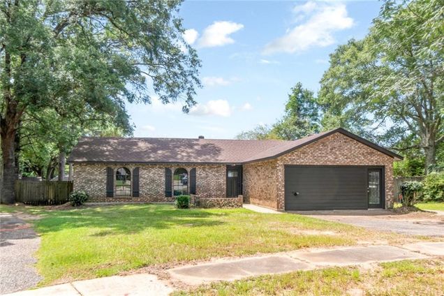 5805 Holly Hill Court
