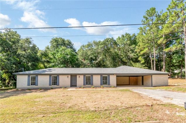 8045 Oak Hill Drive