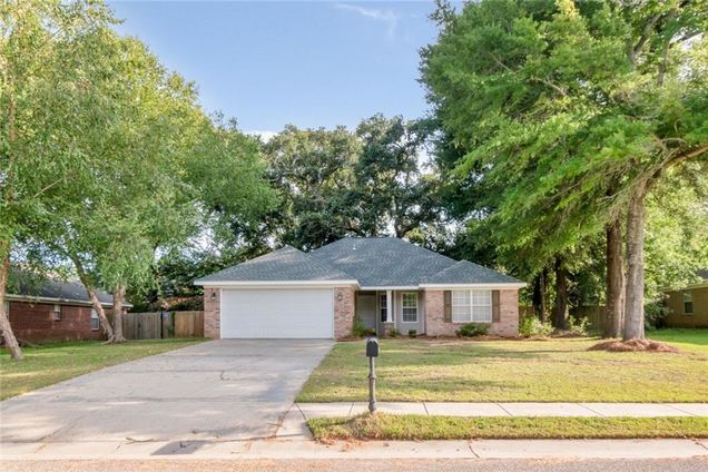 7589 Elizabeth Drive