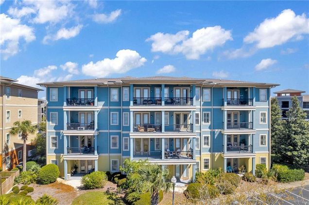 1430 Regency Road Unit F204