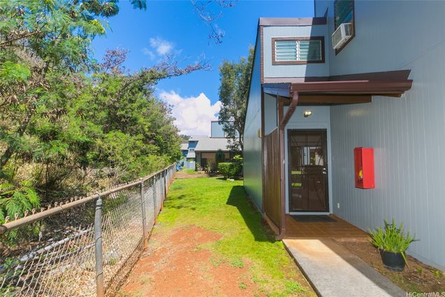 Chateau Newtown Vlg 2 - 98 430 Kilinoe Street Unit 5507 Aiea, HI Townhouse Active - Photo 1 of 14. Opens carousel modal