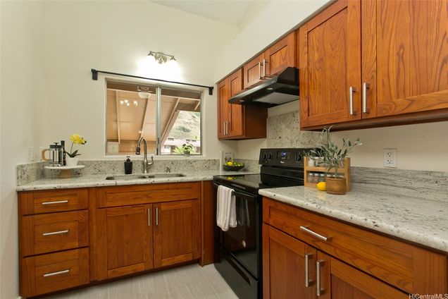 98 607 Kilinoe Street Unit 8A2