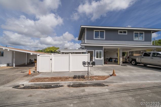 95 252 Waipoo Street Mililani, HI House Active - Photo 1 of 25. Opens carousel modal