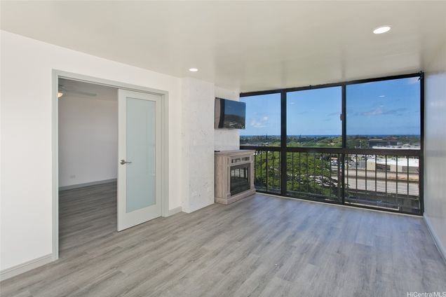 4300 Waialae Avenue Unit A703