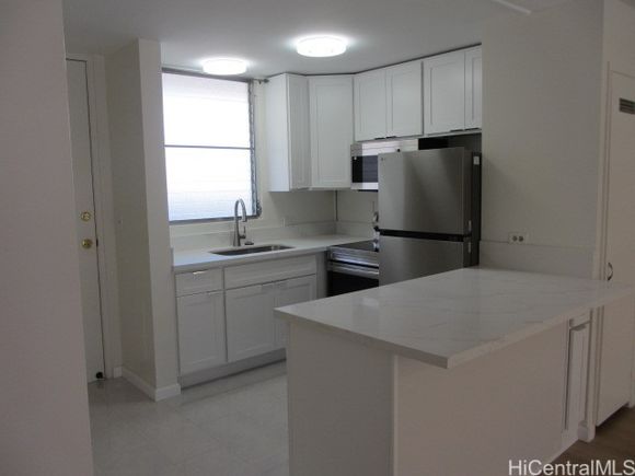 1323 Makiki Street Unit A209 Honolulu, HI Condo Active - Photo 1 of 14. Opens carousel modal