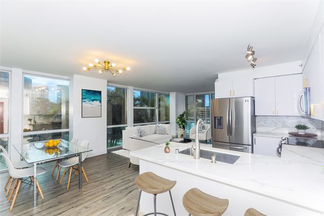 909 Kapiolani Boulevard Unit 701