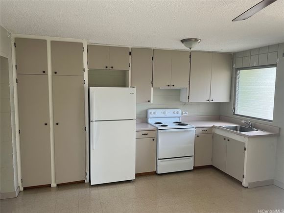 3518b Waialae Avenue Unit A2 Honolulu, HI House Active - Photo 1 of 9. Opens carousel modal
