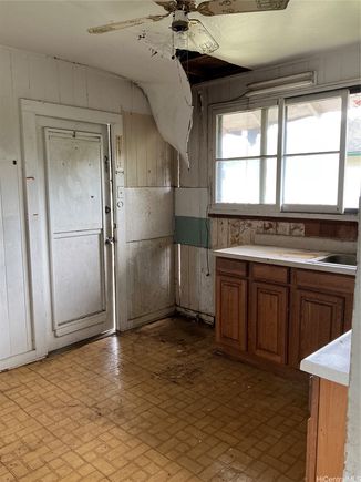 1915 California Avenue Wahiawa, HI House Active - Photo 1 of 12. Opens carousel modal