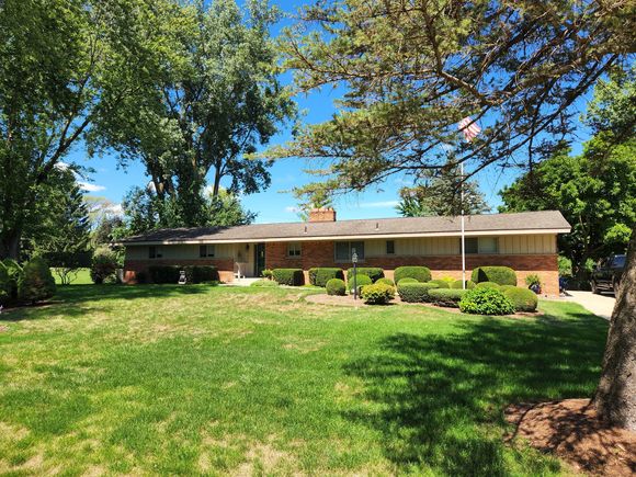1040 Stellma Lane RochesterHills, MI House Sold - Photo 1 of 1. Opens carousel modal