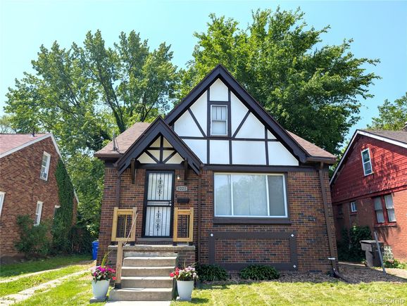 9221 Grayton Street Detroit, MI House Contingent - Photo 1 of 12. Opens carousel modal