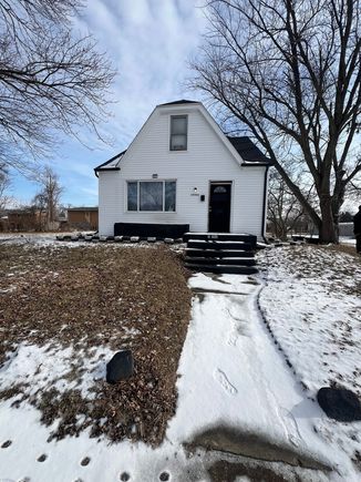 19306 Albany Street Detroit, MI House Active - Photo 1 of 13. Opens carousel modal