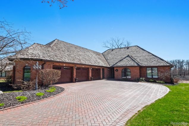 22 Chateaux Du Lac Fenton, MI House Sold - Photo 1 of 1. Opens carousel modal
