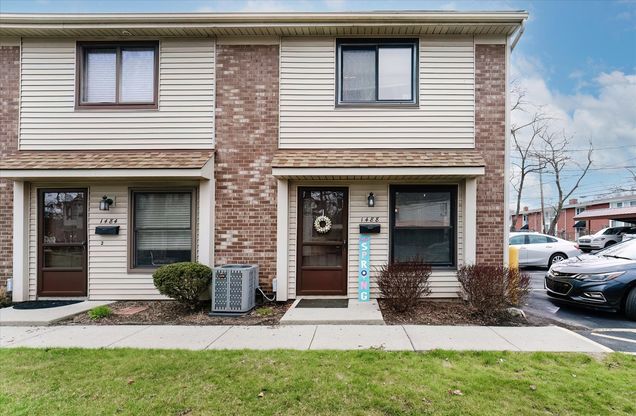 1488 W Webster Road
