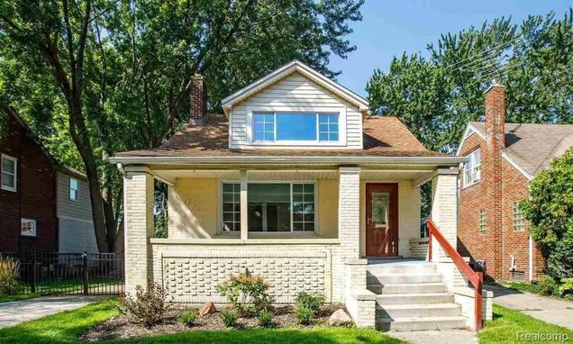 907 University Pl GrossePointe, MI House Pending - Photo 1 of 1. Opens carousel modal