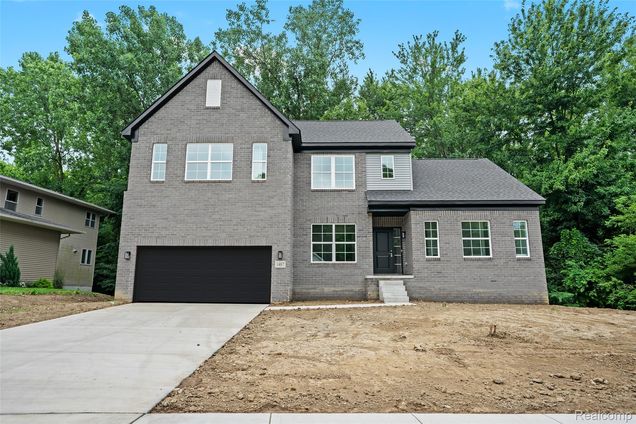 1487 St James Boulevard AnnArbor, MI House Active - Photo 1 of 43. Opens carousel modal