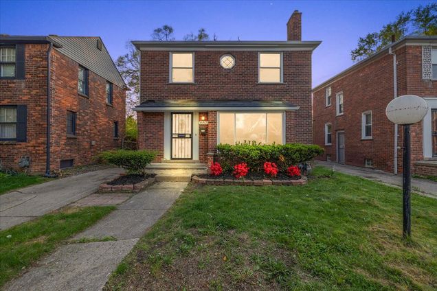 16573 Griggs Street Detroit, MI House Active - Photo 1 of 20. Opens carousel modal