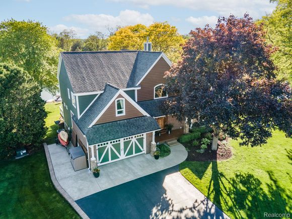1157 Arbroak Court LakeOrion, MI House Sold - Photo 1 of 1. Opens carousel modal