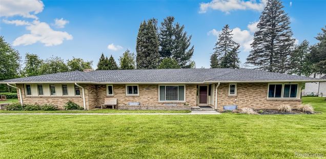 Burton, MI Real Estate & Homes for Sale - Estately