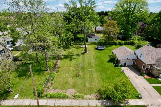 0 Greenleaf Roseville, MI Plot of land Sold - Photo 1 of 1. Opens carousel modal